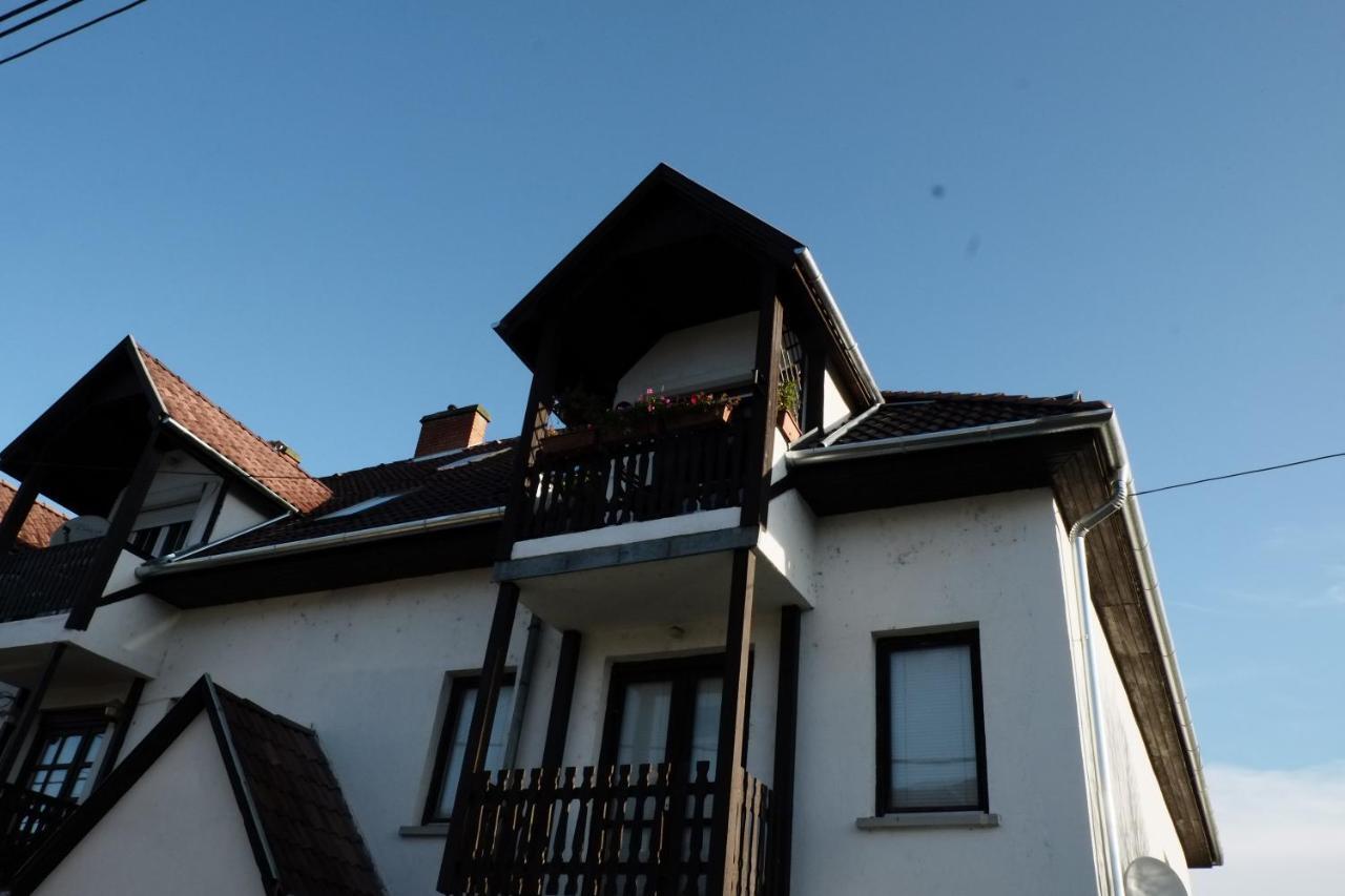 Arany Sziget Apartman Сиофок Екстериор снимка